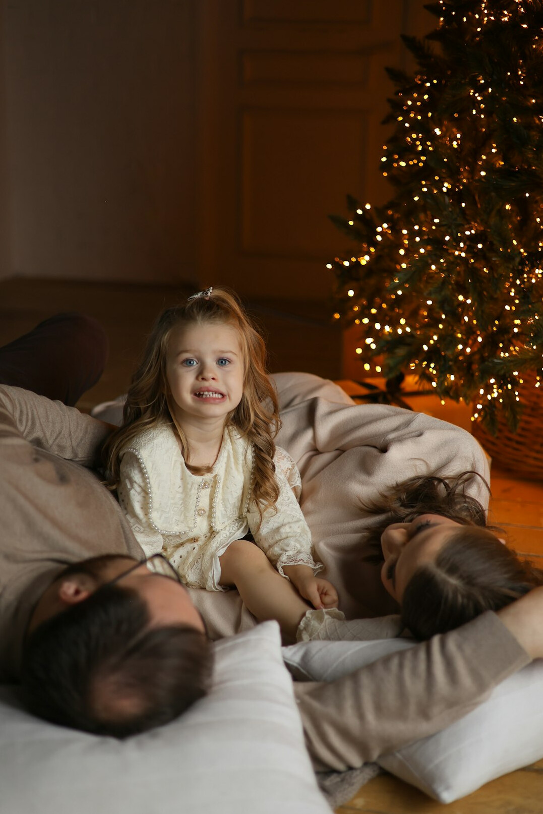 happy family celebrating